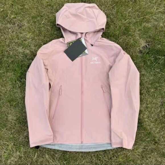 Arc'teryx Jackets & Blazers - Arc'teryx Beta Series Beta LT Jacket, Hooded Hardshell Jacket